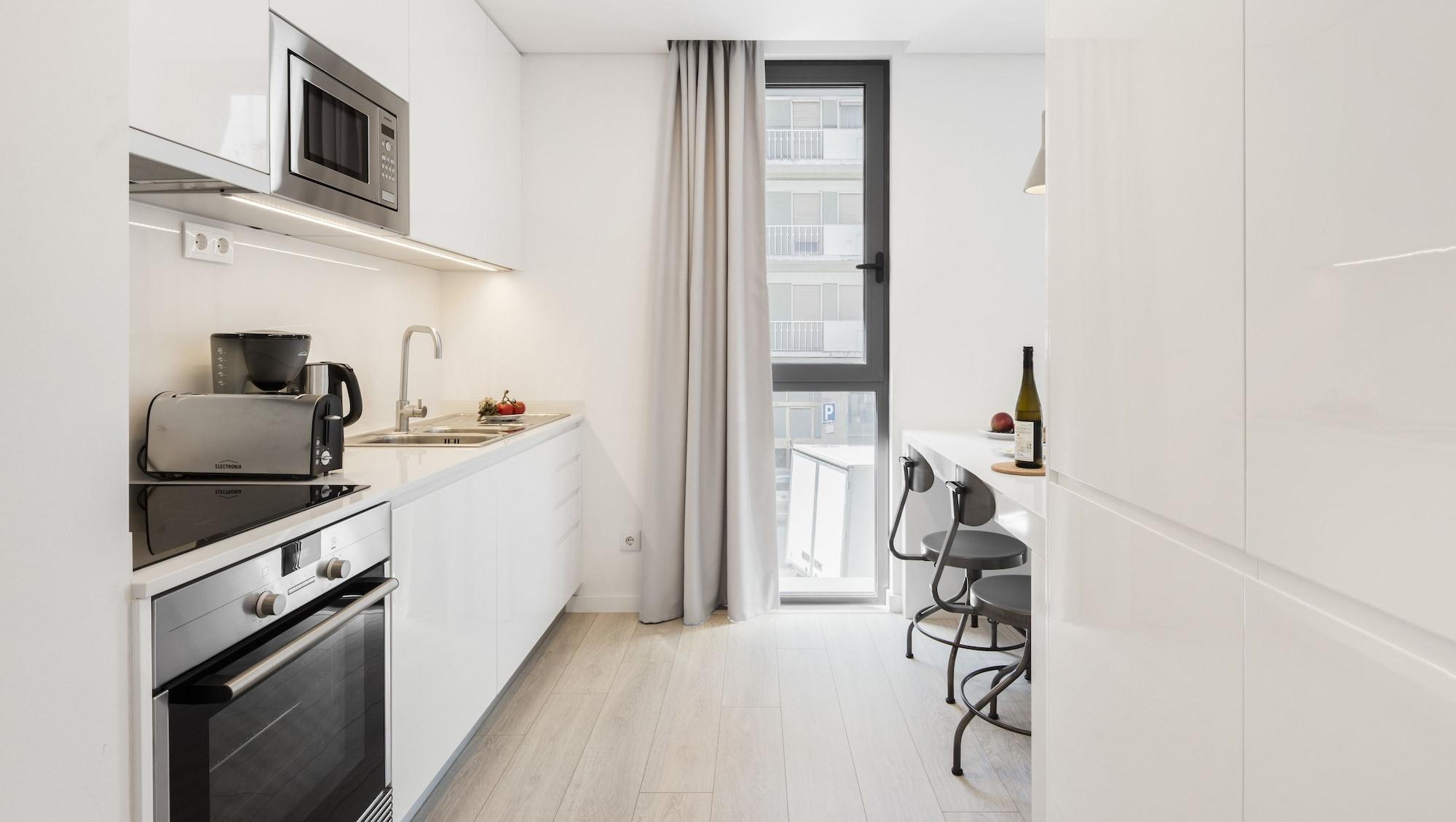 Lisbon Serviced Apartments - Parque Екстериор снимка
