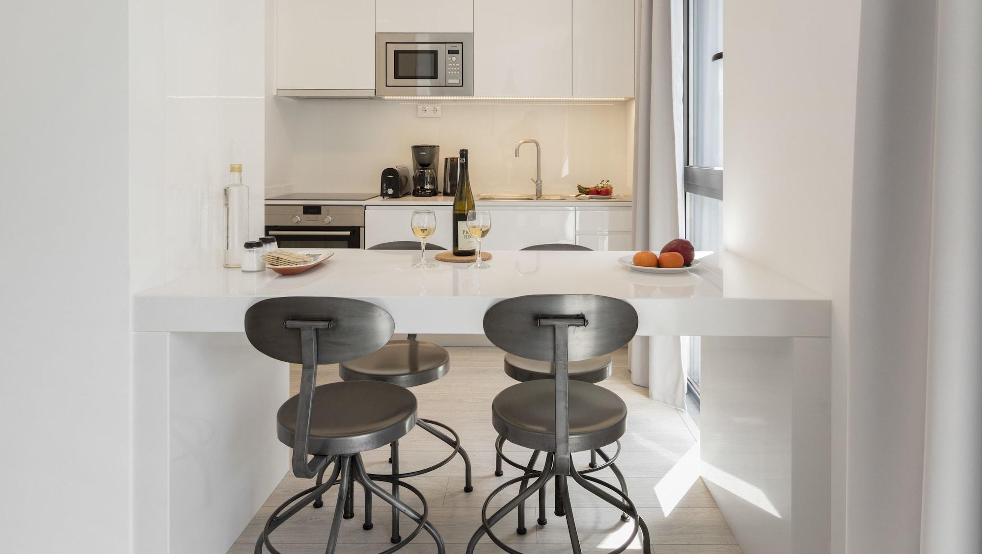 Lisbon Serviced Apartments - Parque Екстериор снимка