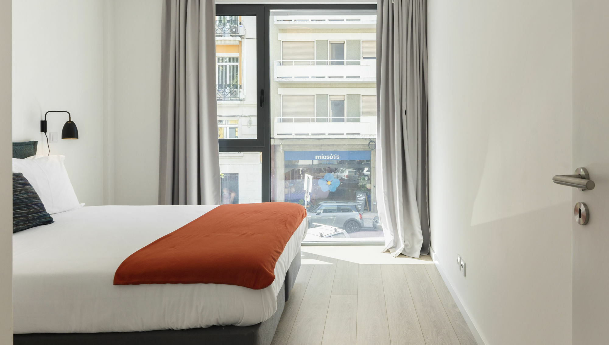 Lisbon Serviced Apartments - Parque Екстериор снимка